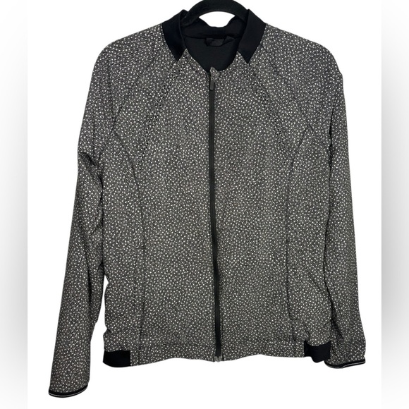 Lululemon Women’s Full Zip Hit It Jacket Frozen Fizz White Black Size 8 - Picture 2 of 13